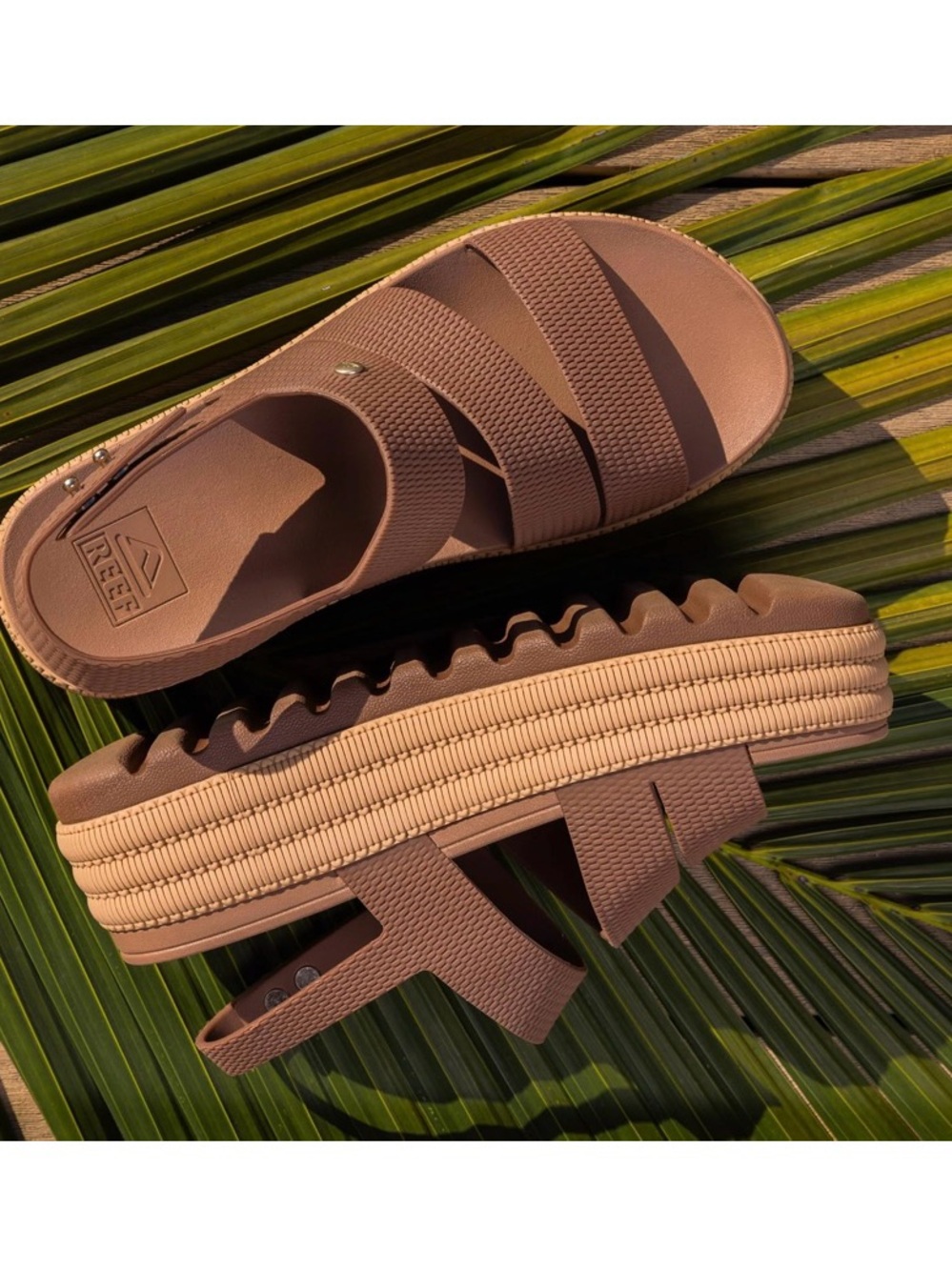 REEF Womens Sandals, Water Vista Higher 2, size 9, NWT - Picture 3 of 7